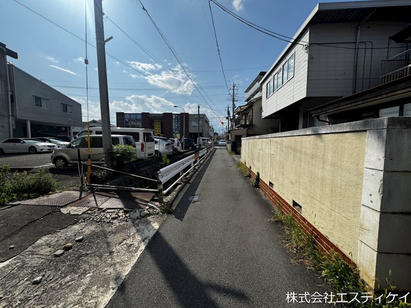 山梨県甲府市相生２丁目8ｰ13 現地写真（前面道路含む現地写真）