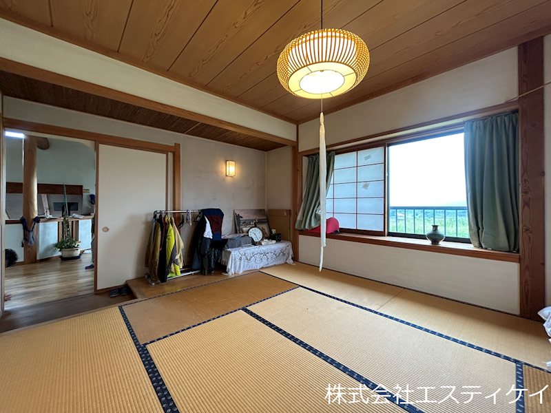 甲斐市宇津谷　中古 内観写真（リビング以外の居室）