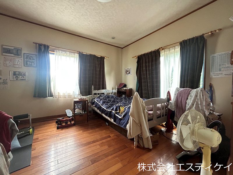 甲斐市宇津谷　中古 内観写真（リビング以外の居室）