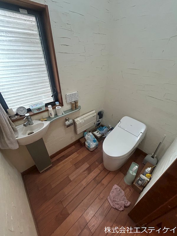 甲斐市宇津谷　中古 内観写真（トイレ）