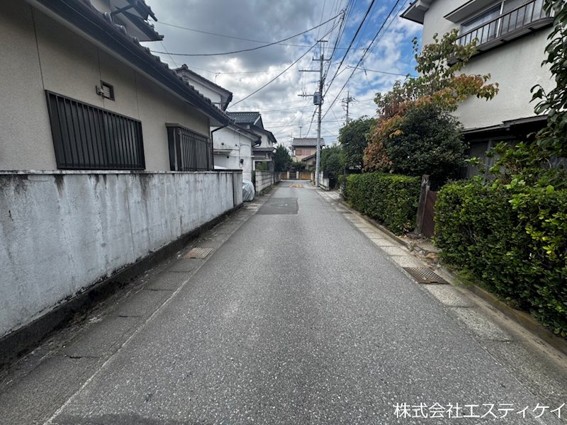 甲府市国母2丁目　土地 現地写真（前面道路含む現地写真）