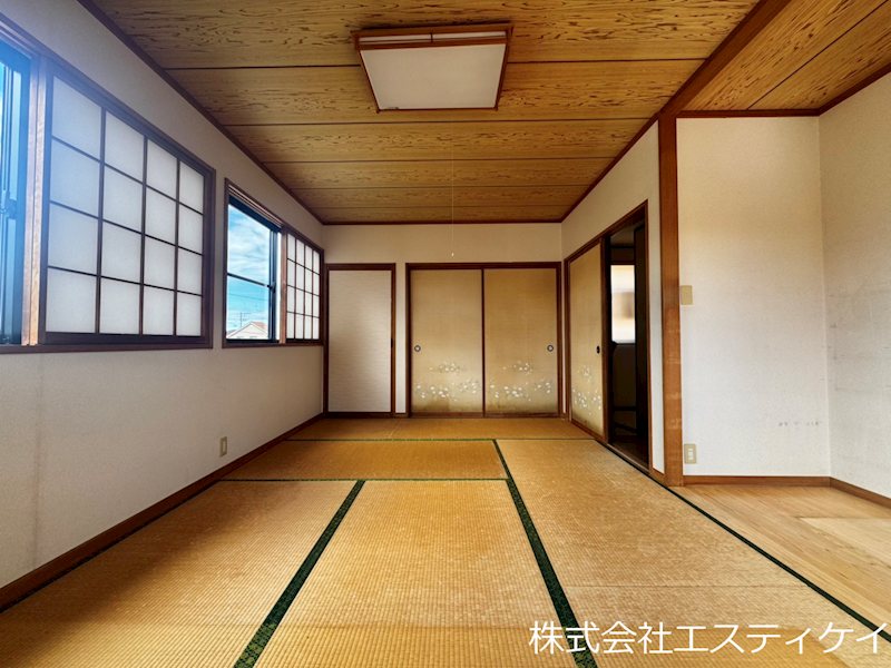 昭和町河西　中古 内観写真（リビング以外の居室）