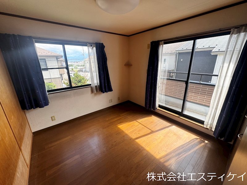 昭和町河西　中古 内観写真（リビング以外の居室）