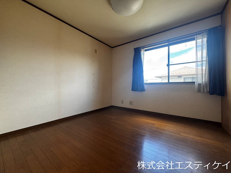 昭和町河西　中古 内観写真（リビング以外の居室）