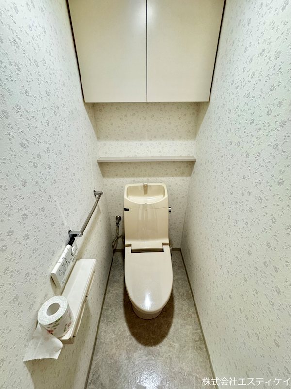 山梨県甲府市里吉４丁目 内観写真（トイレ）