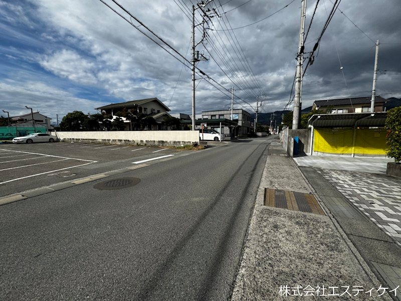 山梨県甲府市里吉４丁目 その他
