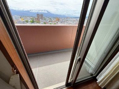 シーズガーデン甲府丸の内901 現地写真（バルコニー）