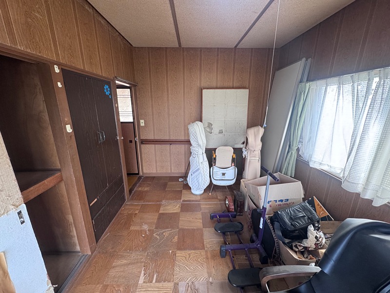 甲斐市岩森　中古 内観写真（リビング以外の居室）