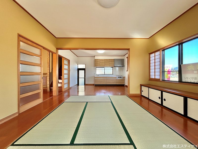 甲斐市竜王　中古 内観写真（リビング）