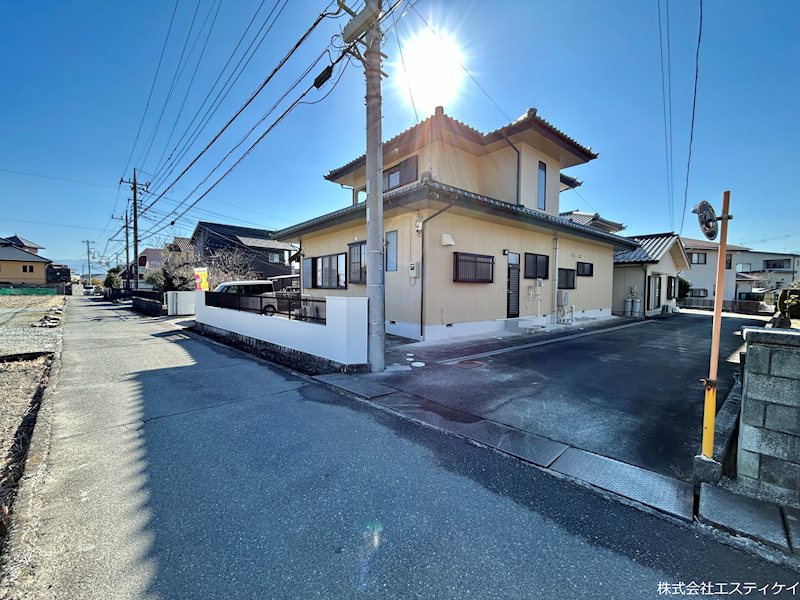 甲斐市竜王　中古 現地写真（前面道路含む現地写真）