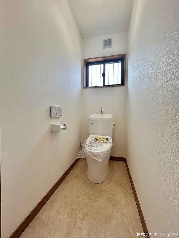南アルプス市鏡中條　中古 内観写真（トイレ）