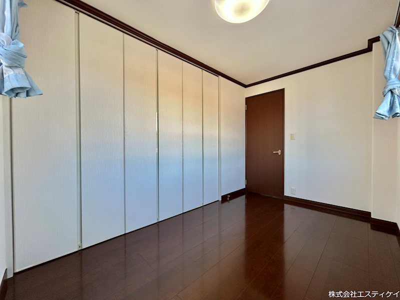 甲斐市富竹新田　中古 内観写真（リビング以外の居室）
