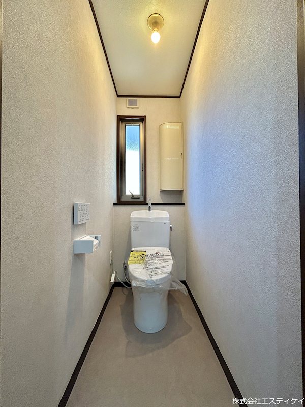 甲斐市富竹新田　中古 内観写真（トイレ）