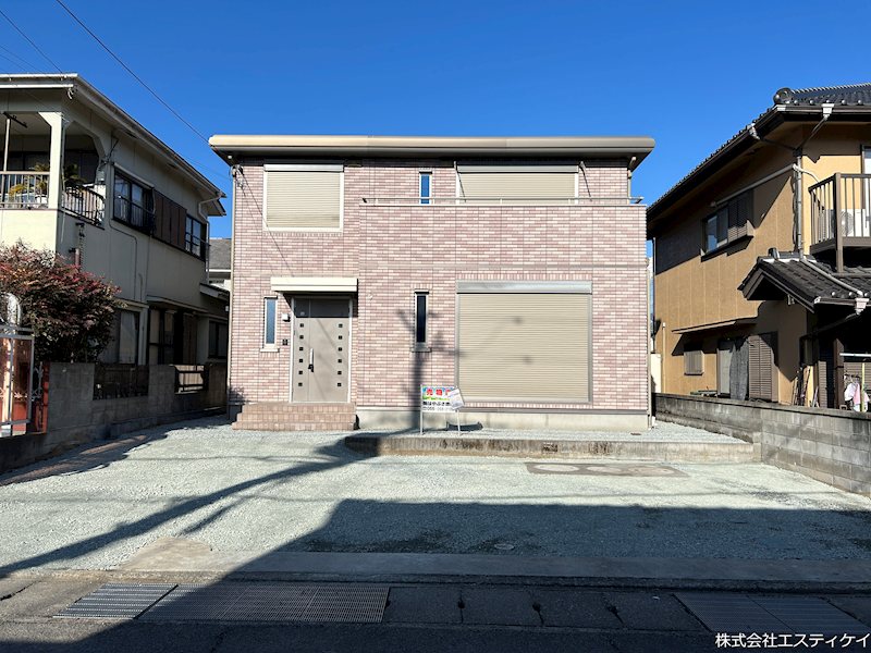 甲斐市富竹新田　中古 現地写真（駐車場）