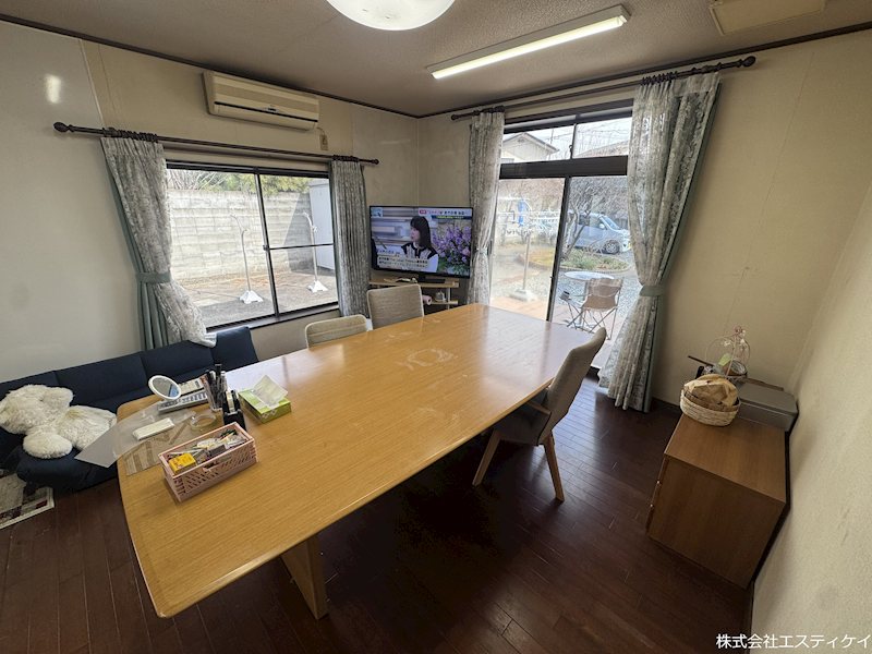 昭和町押越　中古 内観写真（リビング）