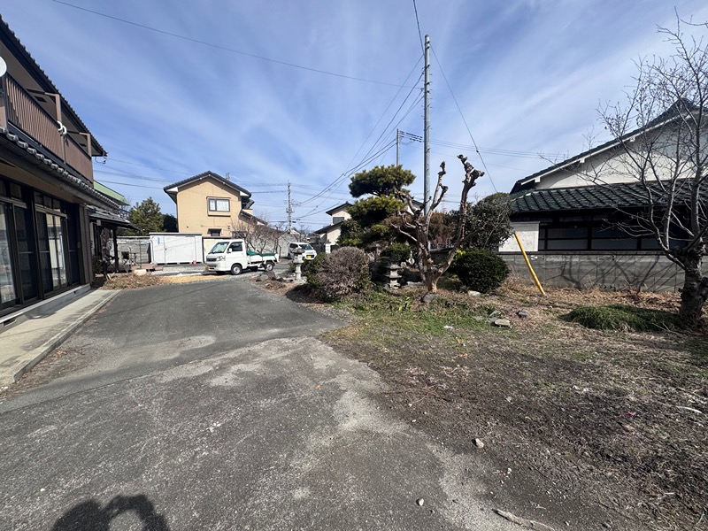 昭和町押越　中古 現地写真（庭）