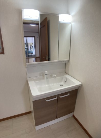 甲府市国母２丁目　中古 その他