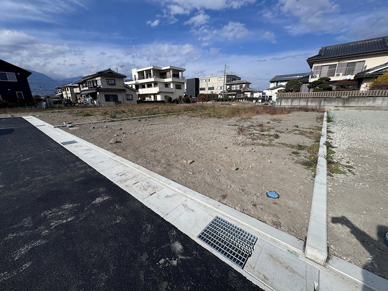南アルプス市藤田区画③新築住宅「シンプる。」   現地写真