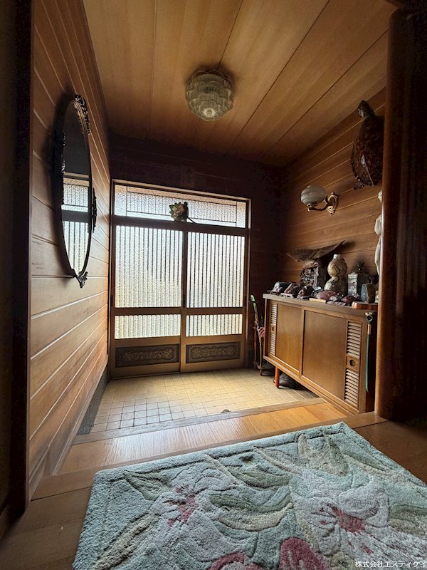 甲府市宝1丁目　中古 現地写真（玄関）