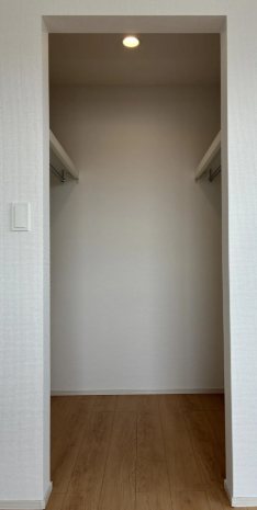 甲斐市龍地全3棟3号棟　新築戸建て  内観写真（収納）