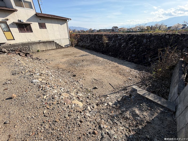 山梨県甲府市千塚４丁目 現地写真