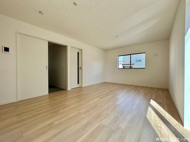 中央市成島第1 1号棟　新築戸建て 内観写真（リビング）