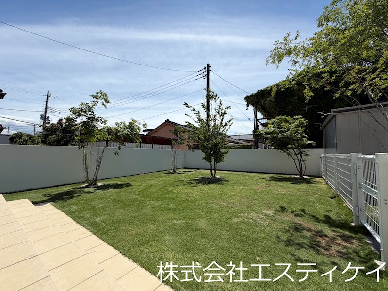山梨県甲府市善光寺１丁目 現地写真（庭）