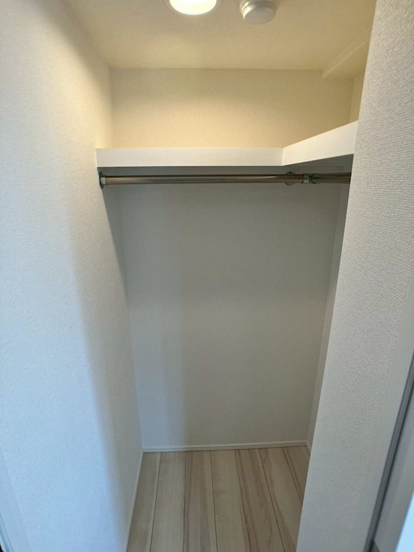 東京都府中市緑町２丁目1-3 内観写真（収納）