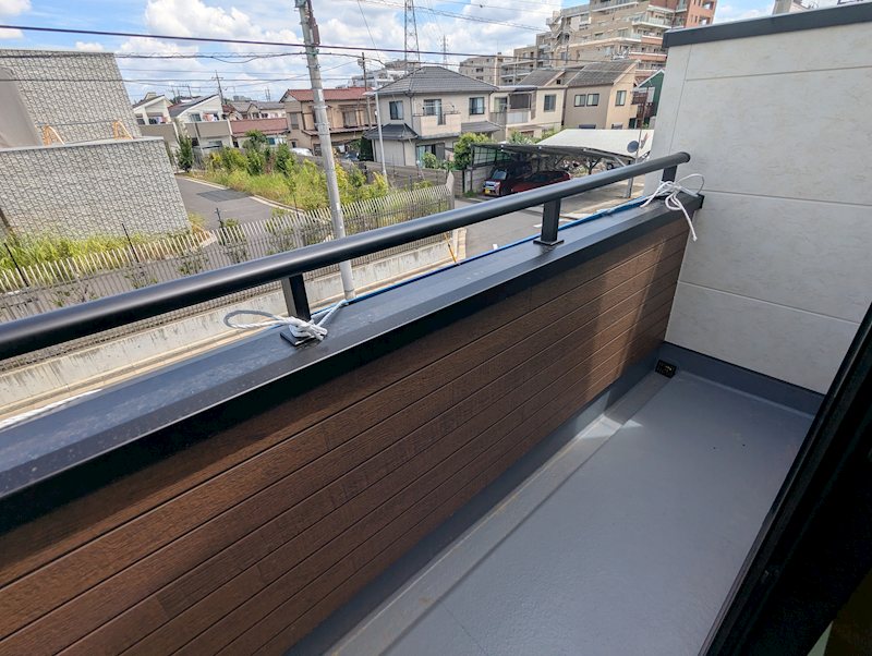 府中市幸町第5　全3棟 　3号棟 現地写真（バルコニー）