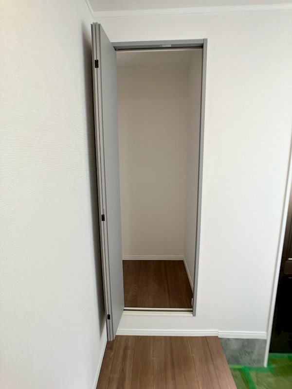 府中市住吉町３丁目戸建 内観写真（収納）