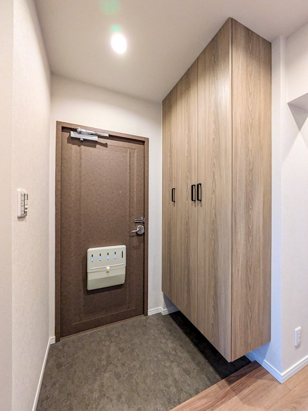 入船中央エステート52号棟 現地写真（玄関）