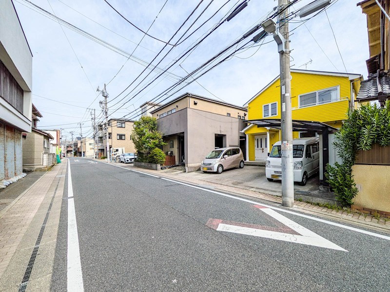 浦安市猫実3丁目戸建 現地写真（前面道路含む現地写真）