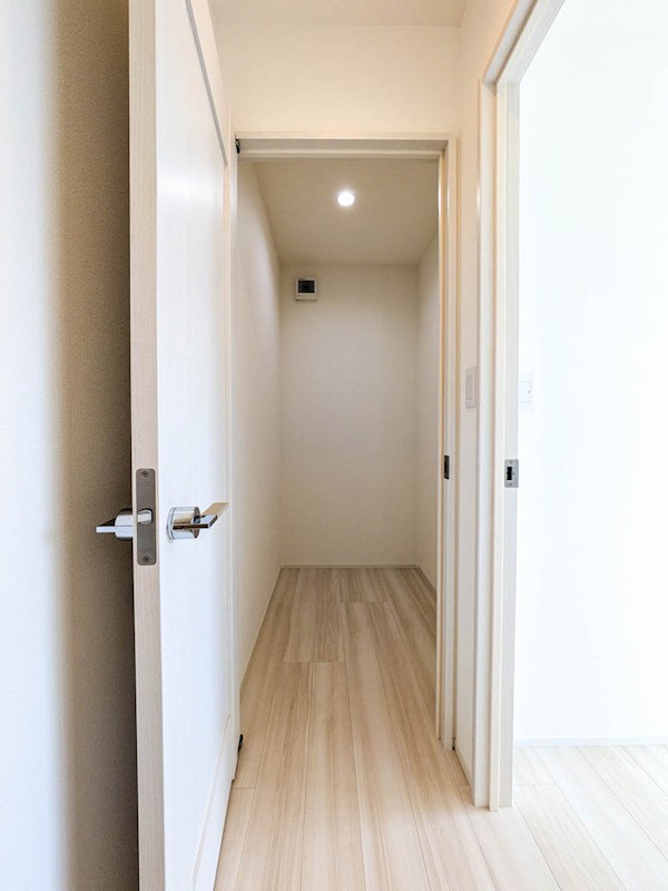 浦安市日の出6丁目戸建 内観写真（収納）