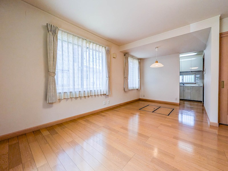 浦安市美浜3丁目戸建 内観写真（リビング）