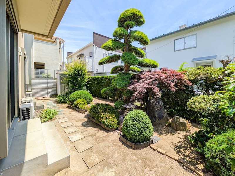 浦安市美浜3丁目戸建 現地写真（庭）