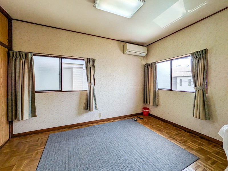 浦安市舞浜2丁目戸建 内観写真（リビング以外の居室）