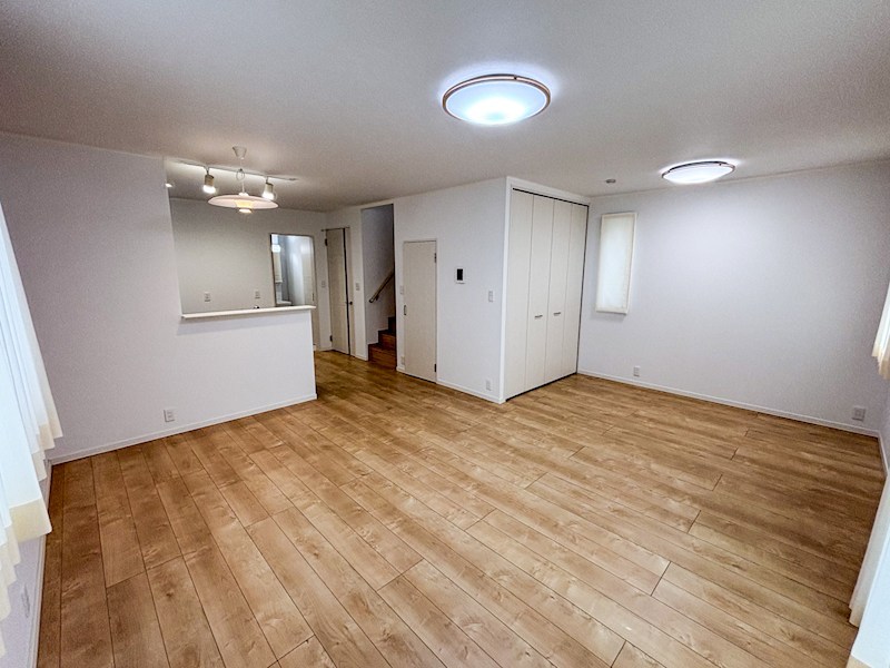 浦安市今川2丁目戸建 内観写真（リビング）