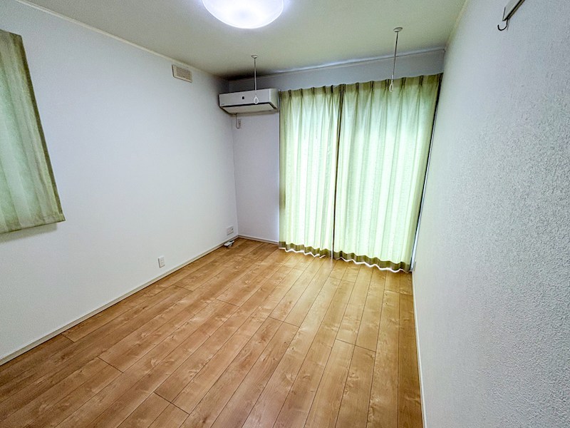 浦安市今川2丁目戸建 内観写真（リビング以外の居室）