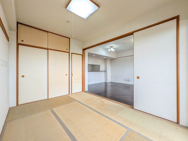 クレストフォルム新浦安グランデッツァ 内観写真（リビング以外の居室）
