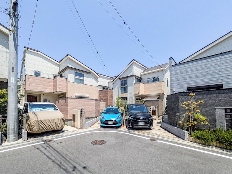 浦安市東野2丁目戸建 現地写真（前面道路含む現地写真）
