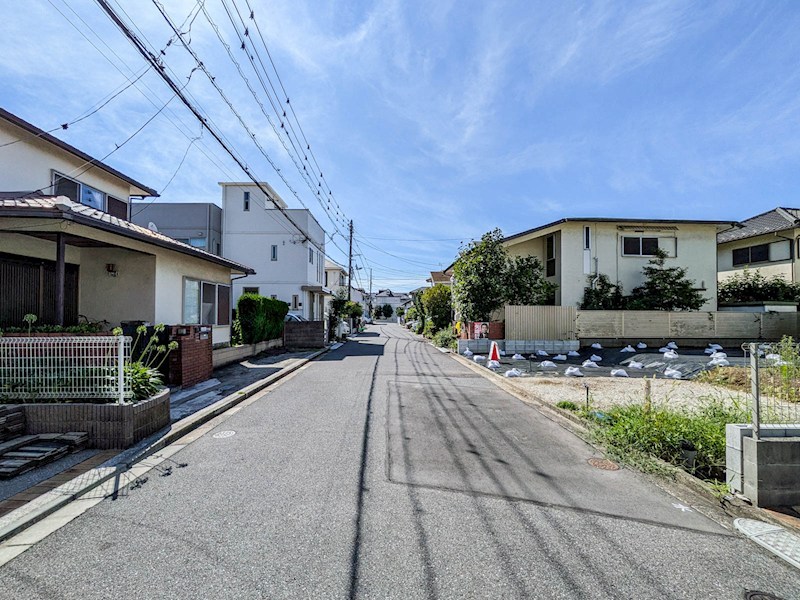 浦安市今川4丁目土地2区画 現地写真（前面道路含む現地写真）