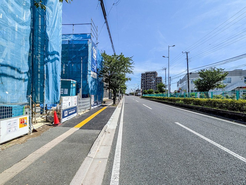 浦安市富士見4丁目新築戸建2号棟 現地写真（前面道路含む現地写真）