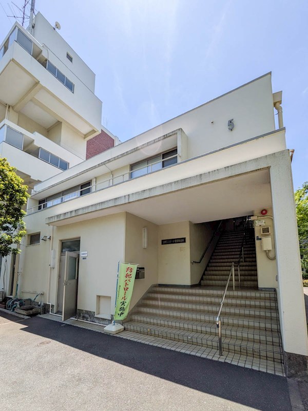 富岡エステート2号棟 共用部写真（その他）