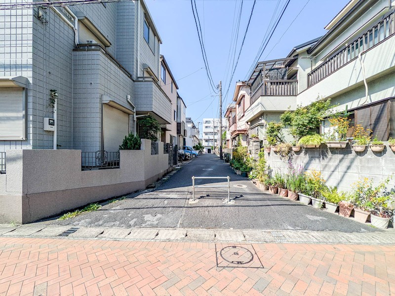 浦安市北栄3丁目戸建 現地写真（前面道路含む現地写真）