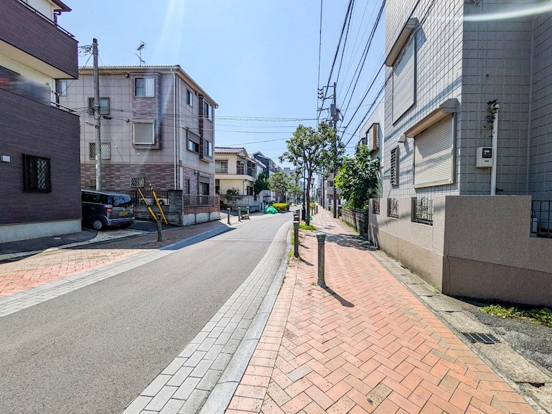 浦安市北栄3丁目戸建 現地写真（前面道路含む現地写真）