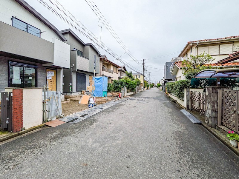 浦安市弁天4丁目新築戸建1号棟 現地写真（前面道路含む現地写真）