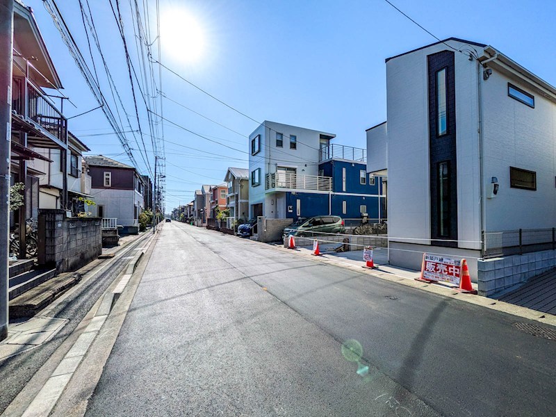 浦安市東野2丁目新築戸建2号棟 現地写真（前面道路含む現地写真）