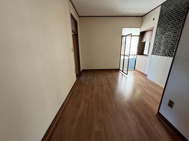 門司区東門司2丁目　中古戸建(UF) 内観写真（リビング以外の居室）
