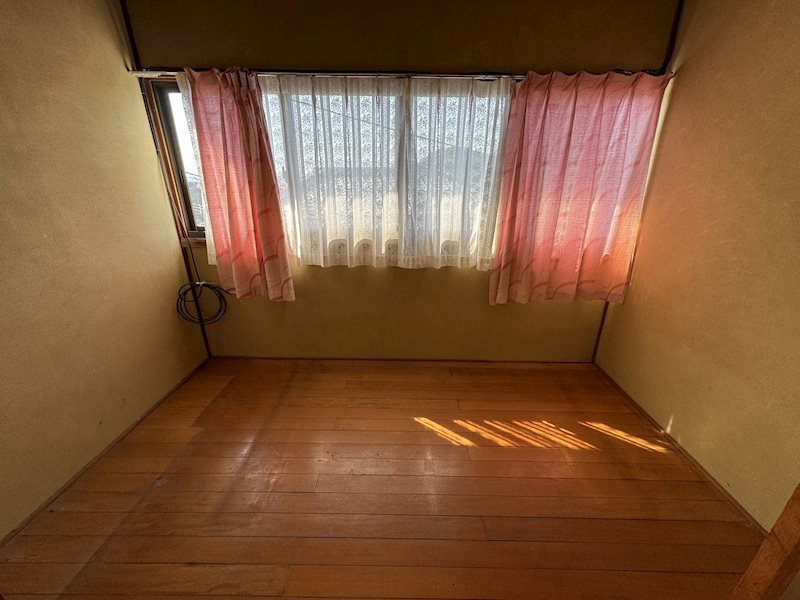 門司区東門司2丁目　中古戸建(UF) 内観写真（リビング以外の居室）
