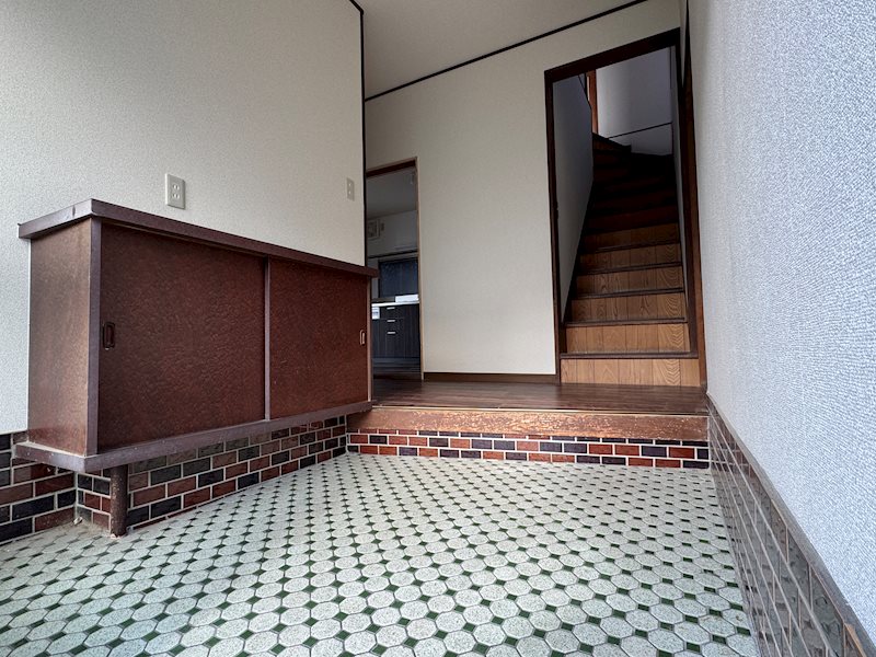 戸畑区牧山2丁目(UF)中古戸建 現地写真（玄関）